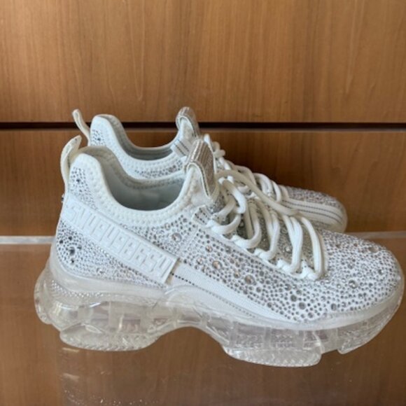 NWB Steve Madden Maxima White Rhinestone Sneakers - Size 7 - Picture 9 of 11